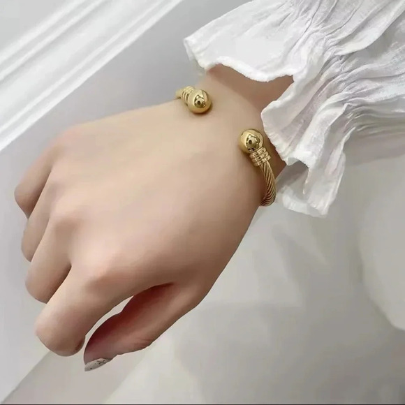 Anthropologie Ball 18K Gold Stainless Steel Waterproof Cuff Bracelet - Picture 3 of 8